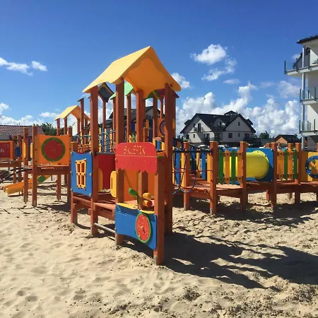 Baltic Z Basenem Zewnętrznym Ul Marynarska 4, Sarbinowo