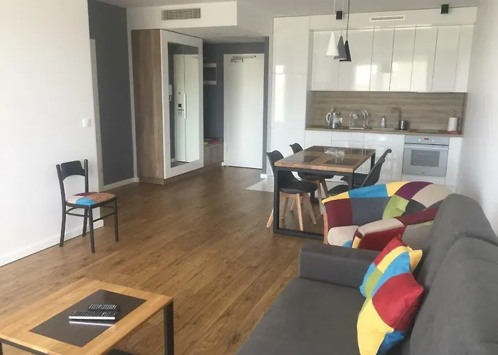 Baltic Z Basenem Zewnetrznym Ul Marynarska 4, Lägenhet